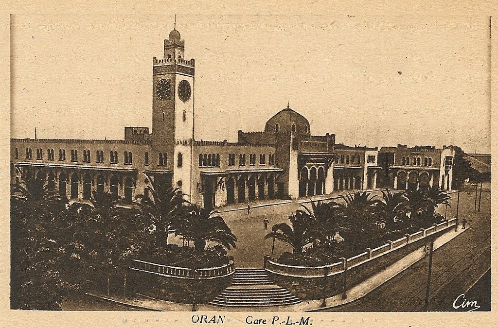 387-gare PLM.jpg